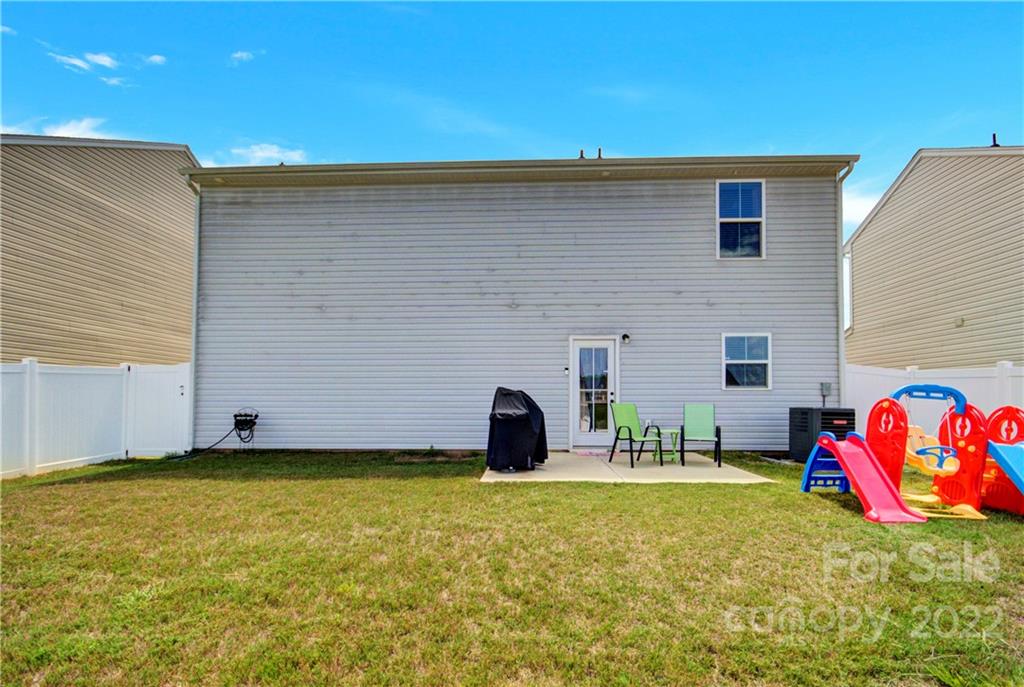 7415 Irwin Road, Unit 15 Charlotte, NC 28215 - Photo 31 of 32 Gallery Image 31