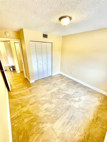 $2,200 | 3690 North 56th Avenue, Unit 921, Hollywood, FL 33021