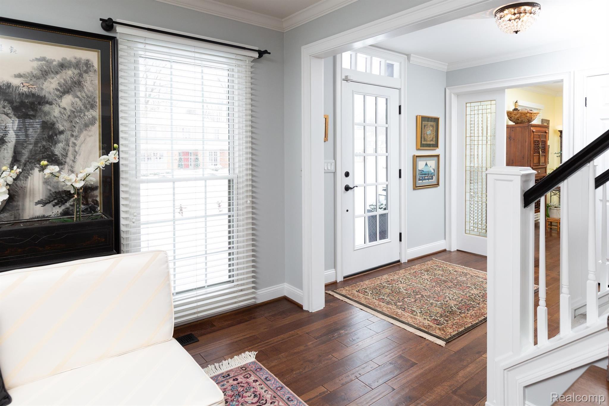 436 Streamview Court Rochester, MI 48309 - Photo 2 of 33 436SteamviewCt-2.jpg