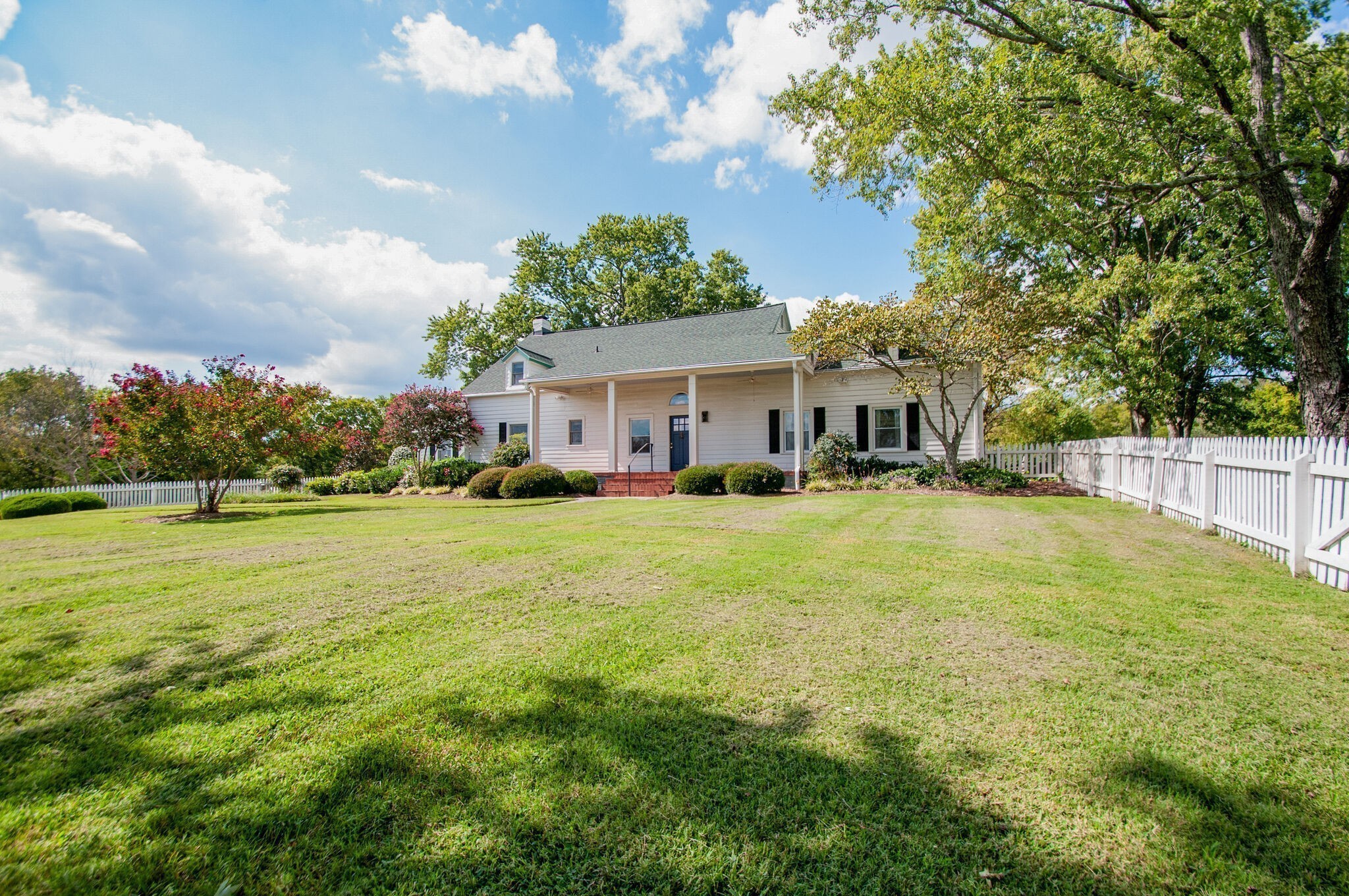 1103 Tulloss Road Franklin, TN 37067 - Photo 2 of 42