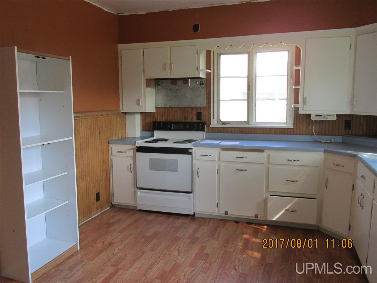 329 South Lake Street Ishpeming, MI 49849 - Photo 8 of 25 Gallery Image 8