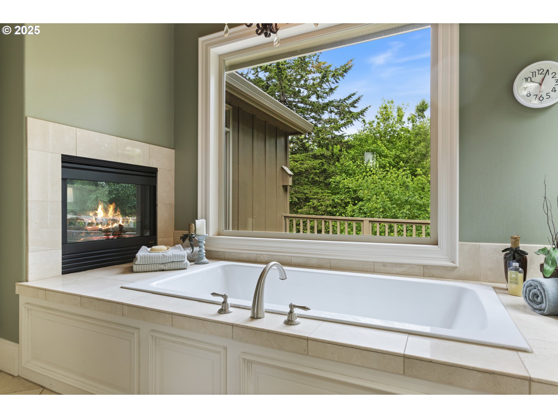 24800 Southwest Big Fir Road West Linn, OR 97068 - Photo 24 of 48 a bathroom with a bathtub and a sink