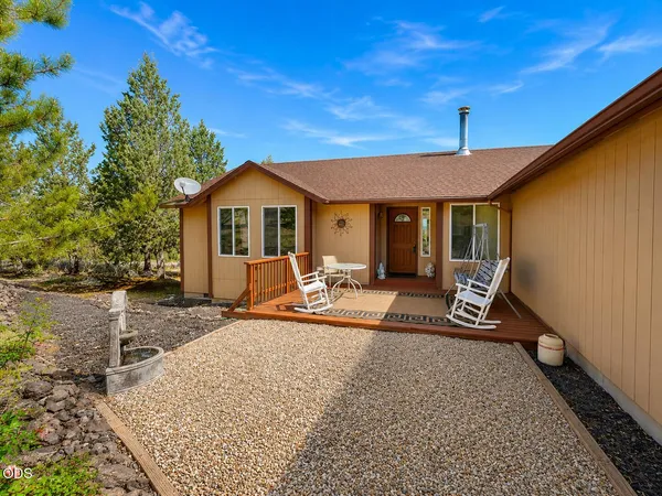 $625,000 | 1047 Southeast Akins Drive, Prineville, OR 97754