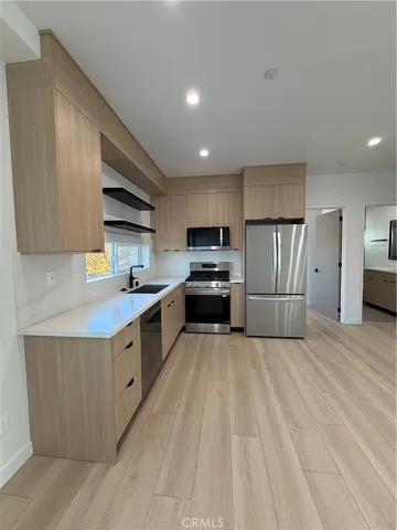 $3,350 | 6408 1/2 Riverton Avenue, North Hollywood, CA 91606