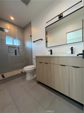 $3,350 | 6408 1/2 Riverton Avenue, North Hollywood, CA 91606