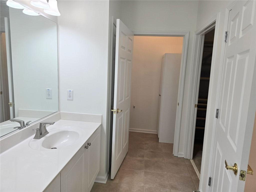 3237 Abbott Drive Southwest, Unit 7 Powder Springs, GA 30127 - Photo 15 of 51