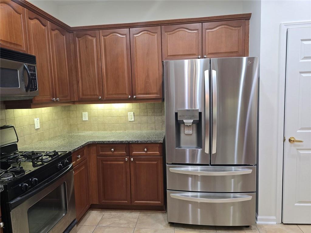 3237 Abbott Drive Southwest, Unit 7 Powder Springs, GA 30127 - Photo 8 of 51