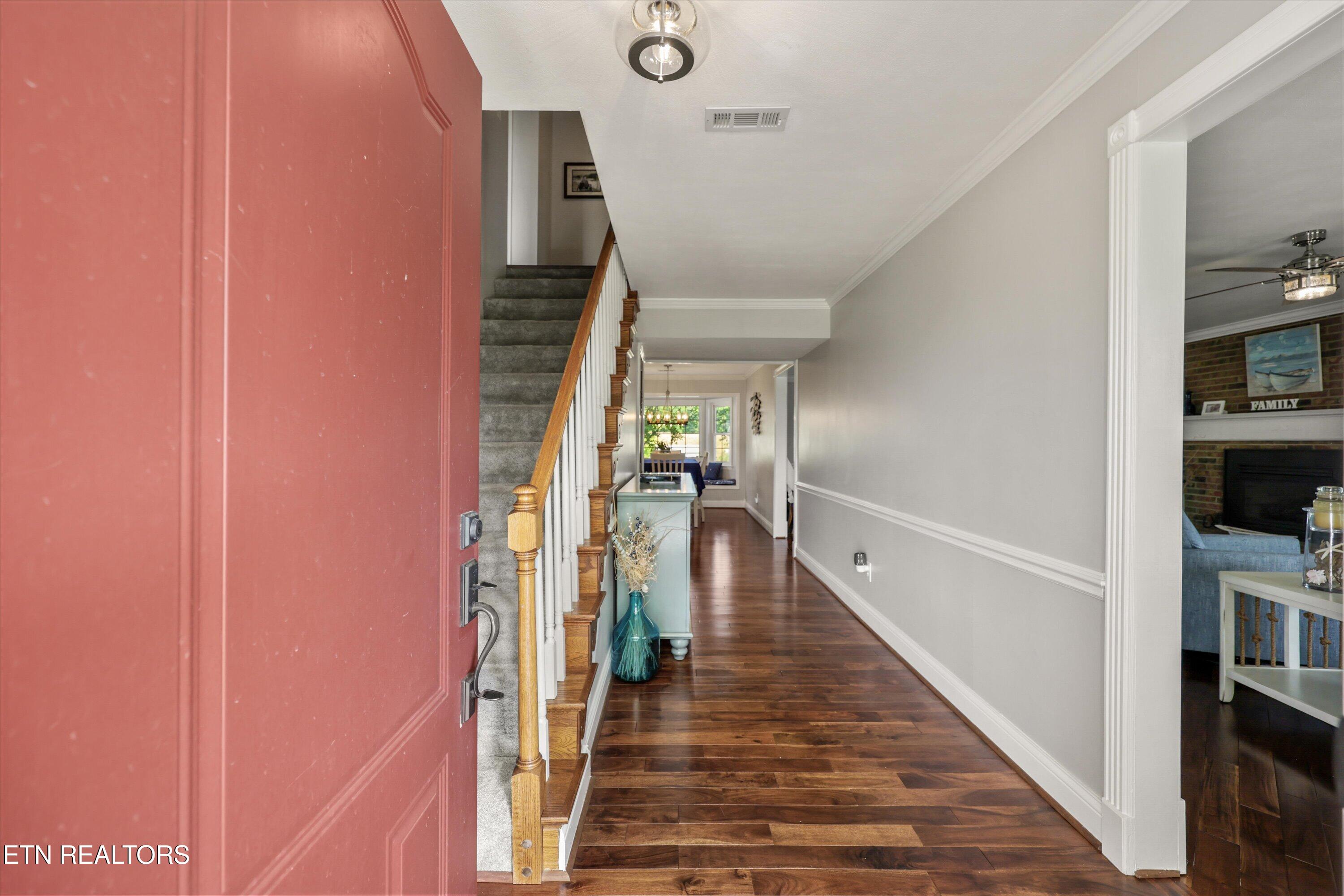 1167 Sable Road Spring City, TN 37381 - Photo 7 of 48 Entry Way