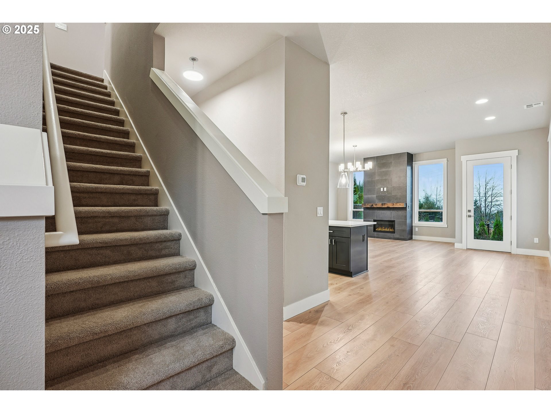 8774 Southwest 176th Avenue Beaverton, OR 97007 - Photo 15 of 32