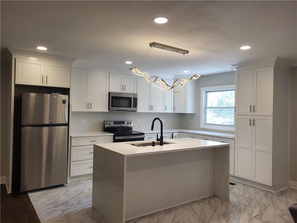 4511 Ripplewood Drive Lithonia, GA 30038 - Photo 3 of 40