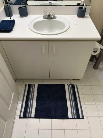 $2,100 | 822 Summit Lake Drive, West Palm Beach, FL 33406