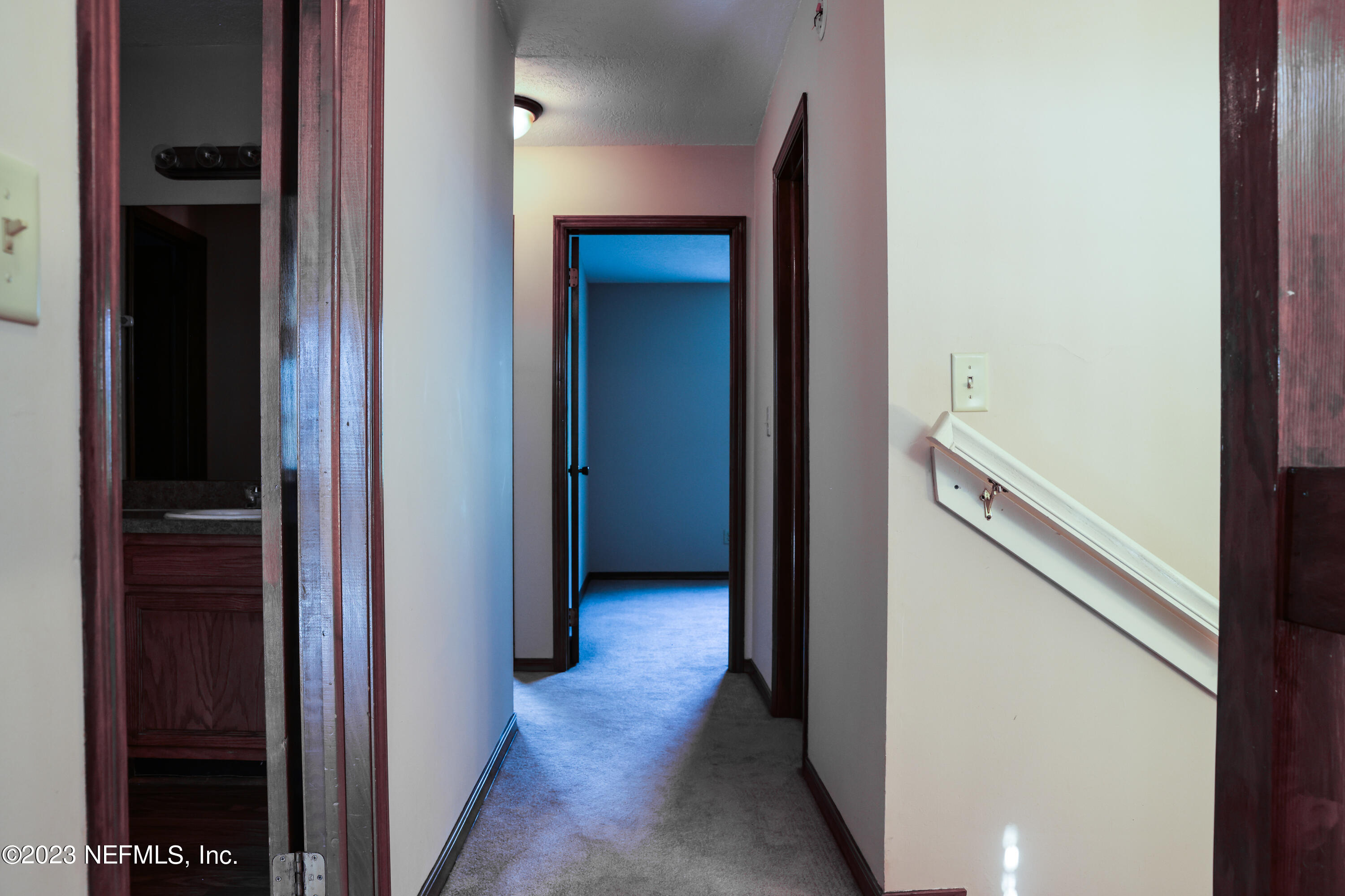 1181 Lee Road Jacksonville, FL 32225 - Photo 15 of 31 2nd Story Hallway