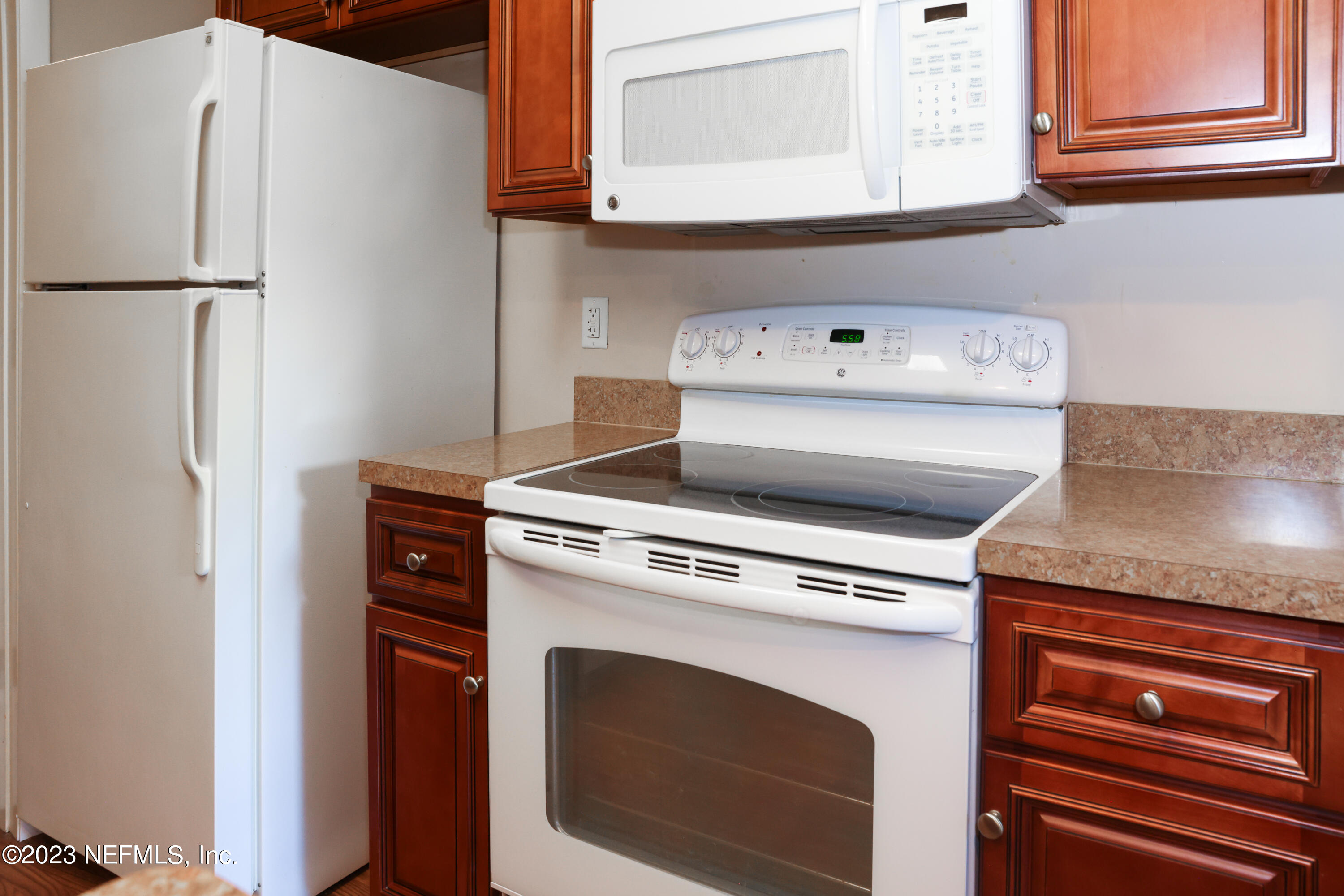 1181 Lee Road Jacksonville, FL 32225 - Photo 6 of 31 Kitchen
