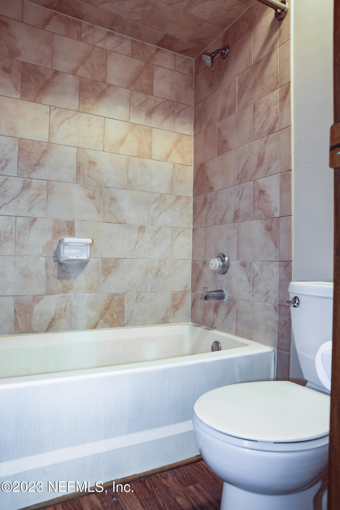 1181 Lee Road Jacksonville, FL 32225 - Photo 10 of 31 Bathroom 1
