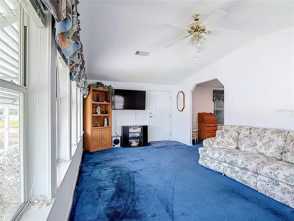 $215,000 | 499 Village Boulevard, Frostproof, FL 33843