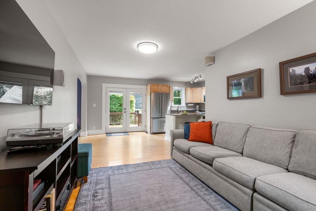 6 Grove Avenue Sharon, MA 02067 - Photo 9 of 27 a living room with furniture and a window