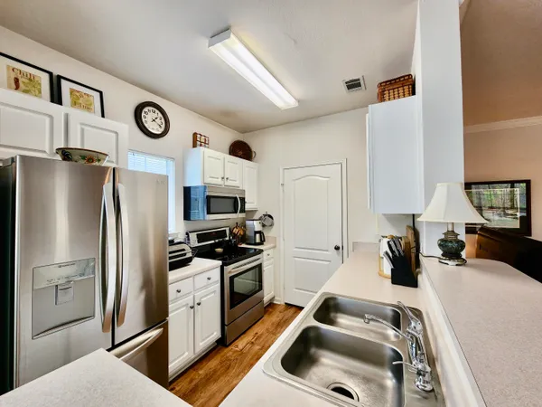 $2,300 | 1100 Legends Club Drive, Unit 211, Mount Pleasant, SC 29466