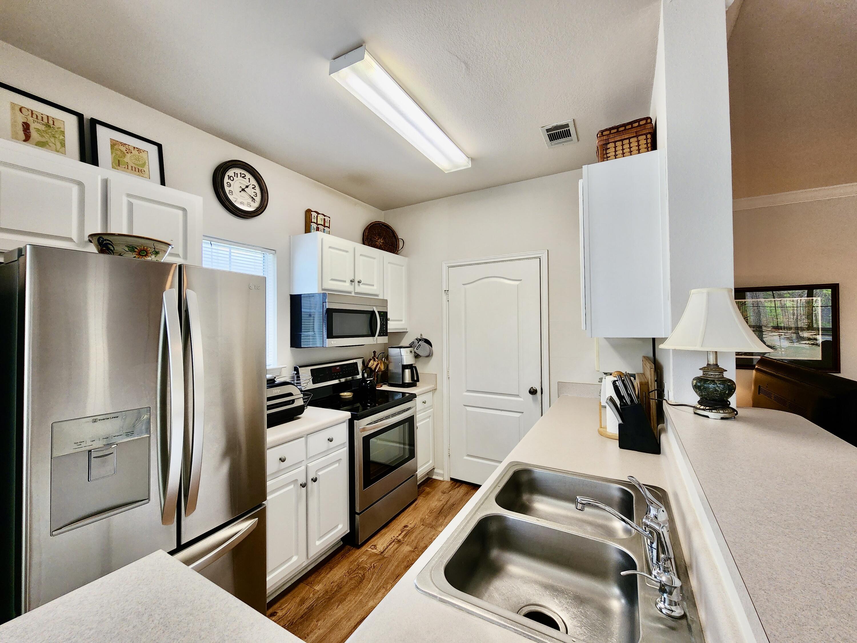 1100 Legends Club Drive, Unit 211 Mount Pleasant, SC 29466 - Photo 7 of 23 20230317_132057