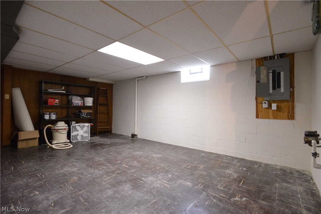 476 Lansing Road Akron, OH 44312 - Photo 19 of 24