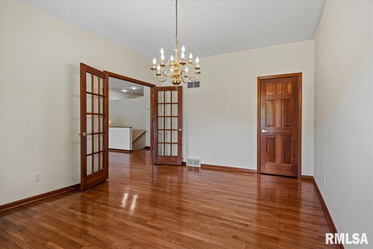 5004 Eagle Ridge Springfield, IL 62711 - Photo 15 of 35