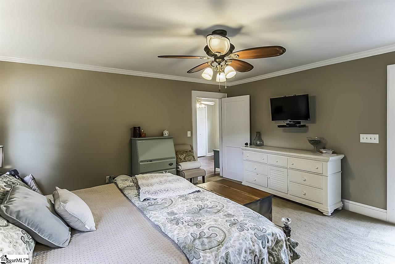 205 Thackston Street Fountain Inn, SC 29644 - Photo 17 of 30 Gallery Image 17