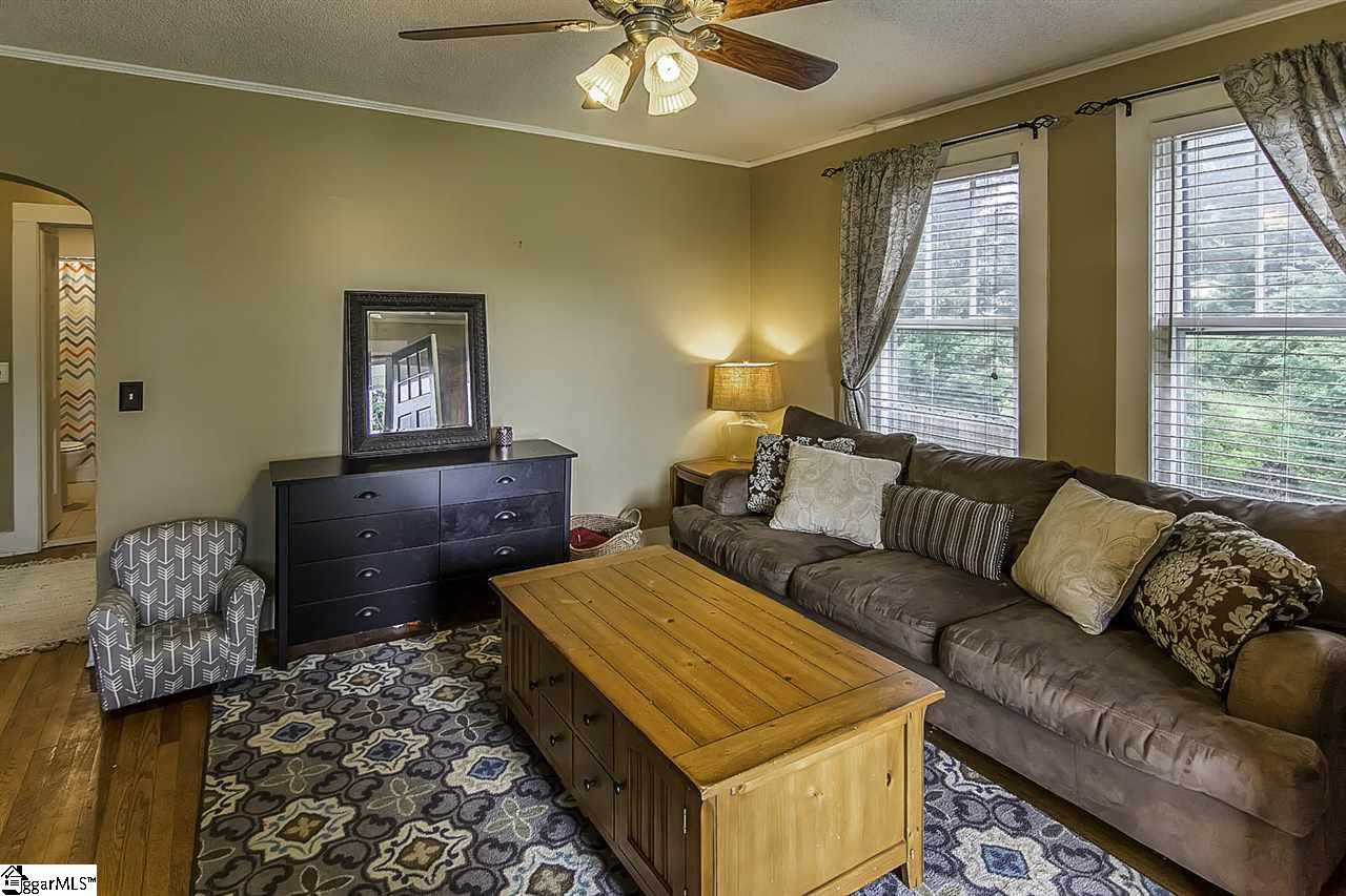 205 Thackston Street Fountain Inn, SC 29644 - Photo 9 of 30 Gallery Image 9
