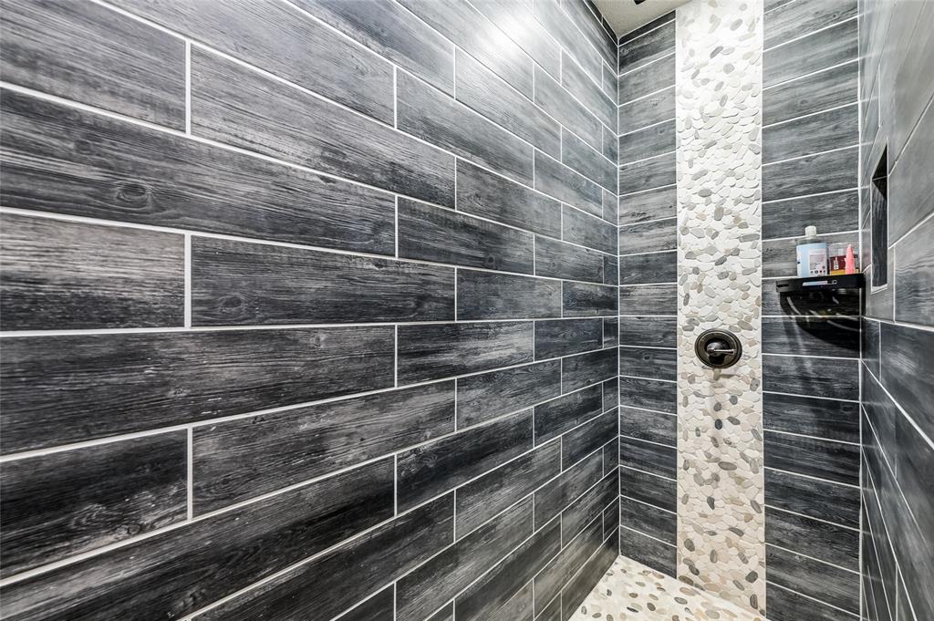 435 County Road 4875 Celeste, TX 75423 - Photo 19 of 35 a bathroom with a shower