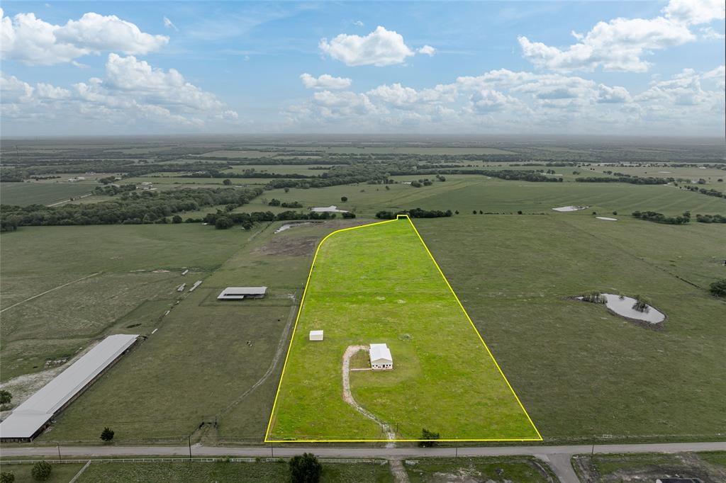 435 County Road 4875 Celeste, TX 75423 - Photo 28 of 35 an aerial view of a residential houses with outdoor space