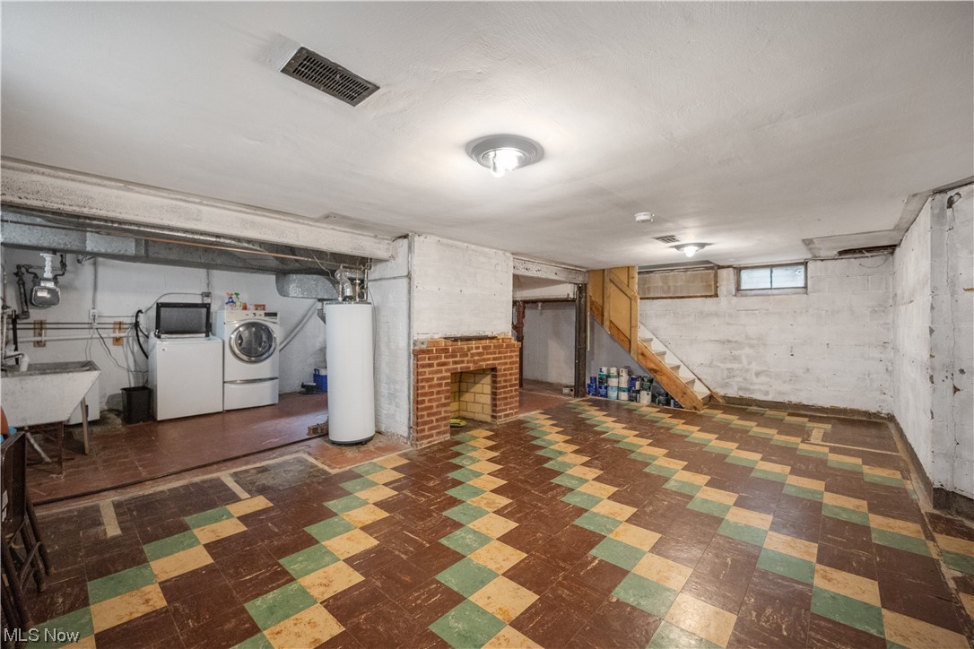 2605 Milton Road Cleveland, OH 44118 - Photo 35 of 44 Gallery Image 35