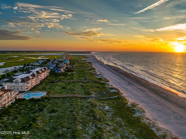$2,195,000 | 2508 North Lumina Avenue, Unit 2D, Wrightsville Beach, NC 28480