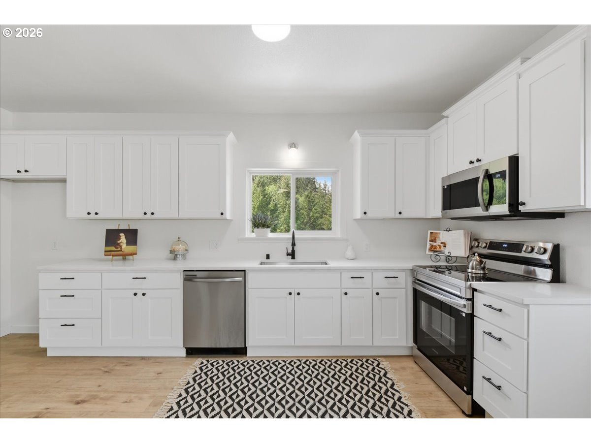 66801 Bishop Creek Road Deer Island, OR 97054 - Photo 11 of 35