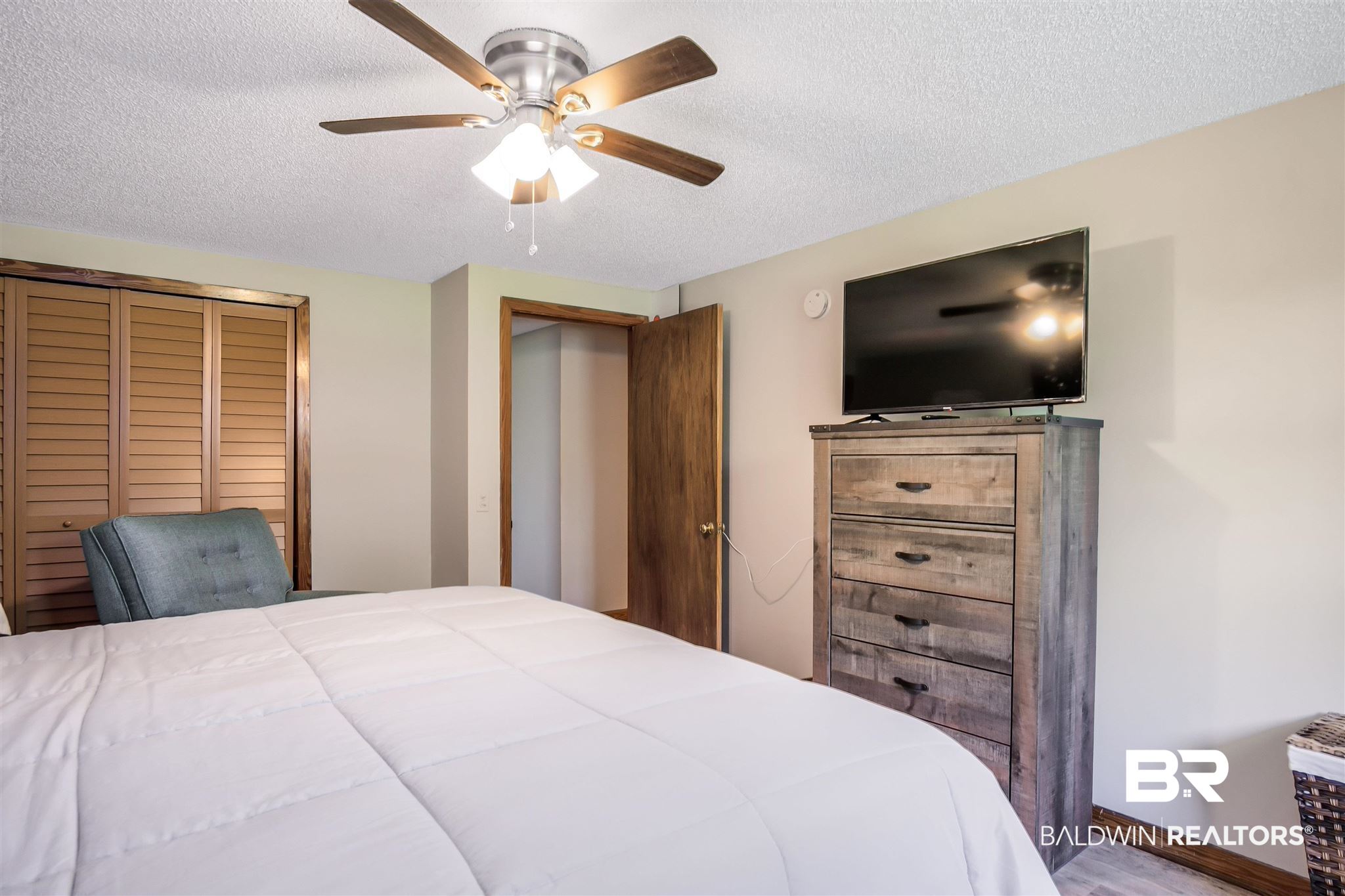 211 South Stuart Street Foley, AL 36535 - Photo 16 of 18