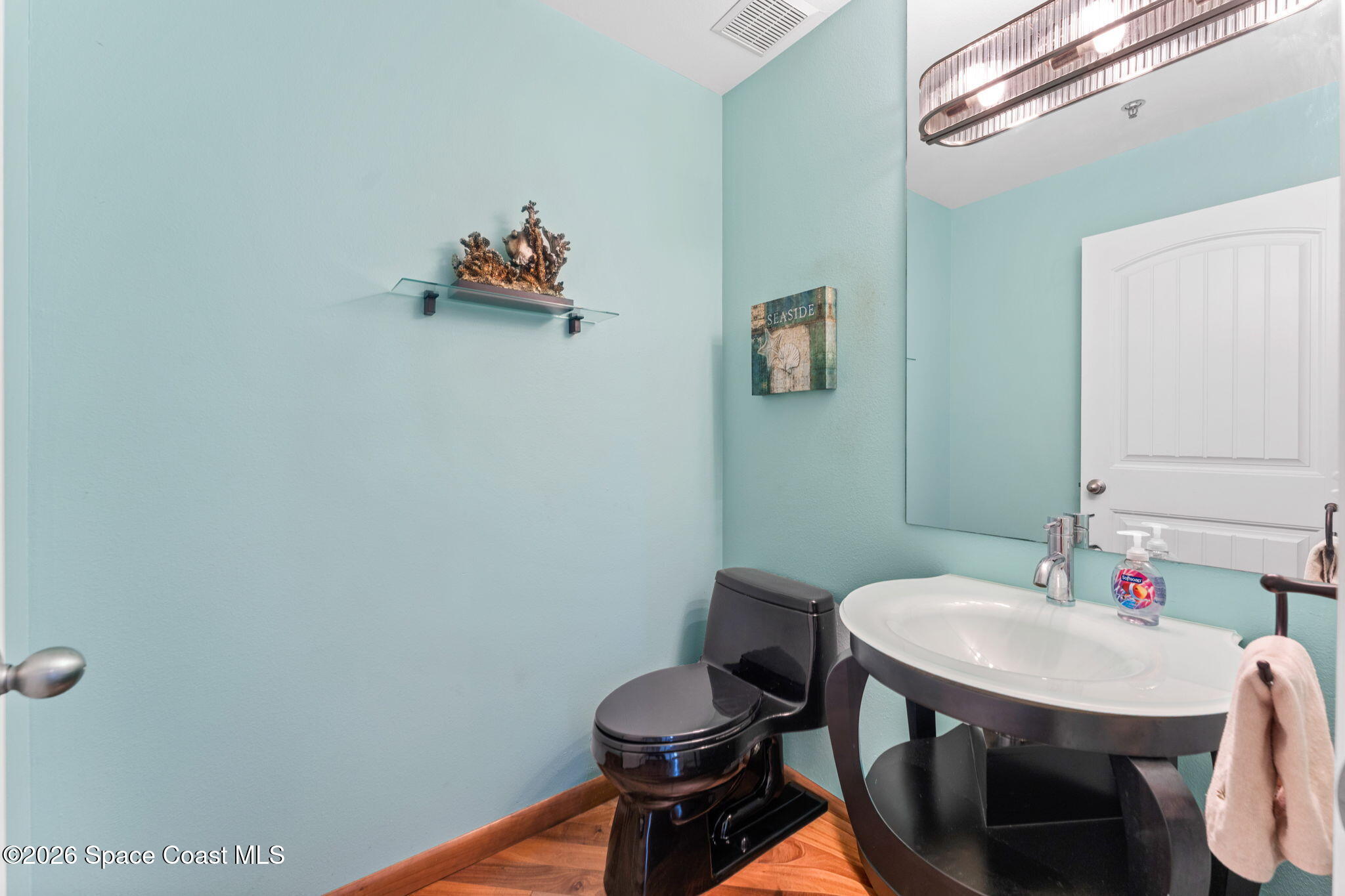 1909 South Riverside Drive, Unit 10 Edgewater, FL 32141 - Photo 19 of 50 20-web-or-mls-1909 S Riverside Dr 10-19