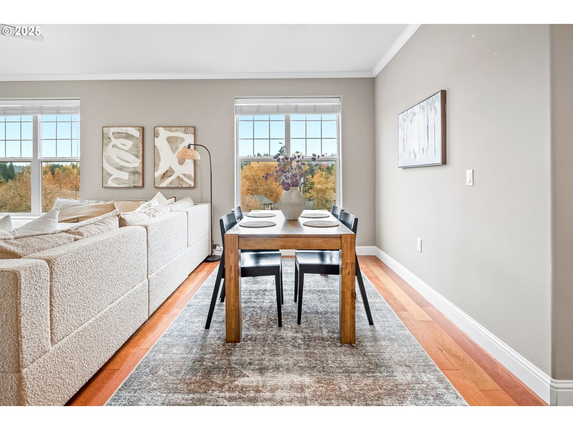 975 Springtree Lane West Linn, OR 97068 - Photo 14 of 48 a living room with furniture and a table