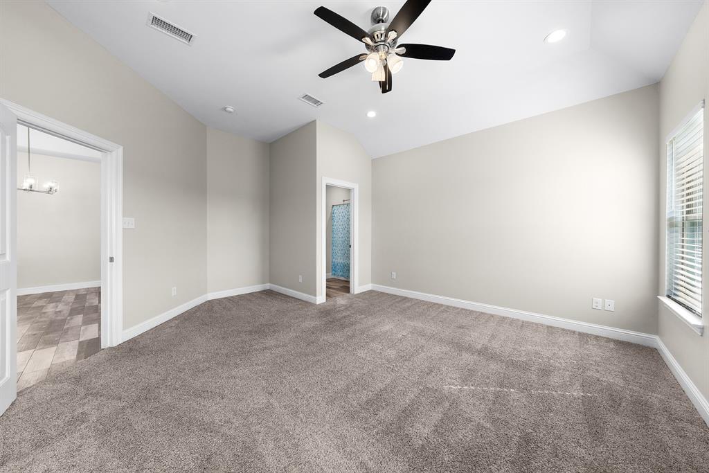 11729 County Road 313 Terrell, TX 75161 - Photo 14 of 25 a view of a livingroom with a ceiling fan and window