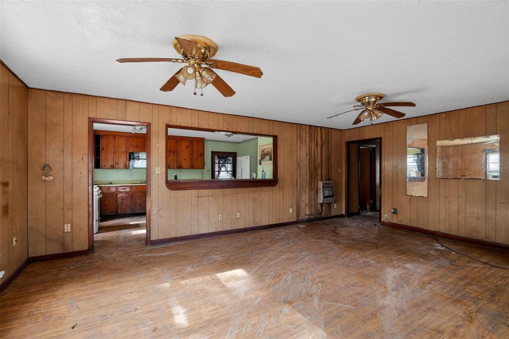 26045 West Newberry Road Newberry, FL 32669 - Photo 3 of 30