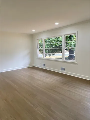 $2,995 | 475 Maxwell Road, Roswell, GA 30075