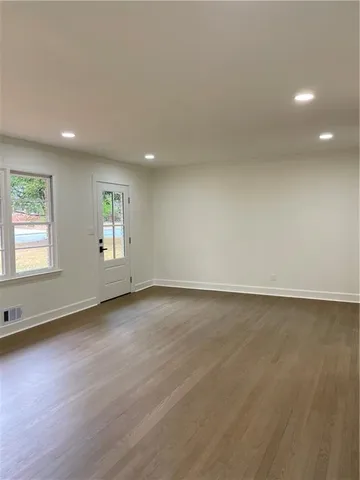 $2,995 | 475 Maxwell Road, Roswell, GA 30075