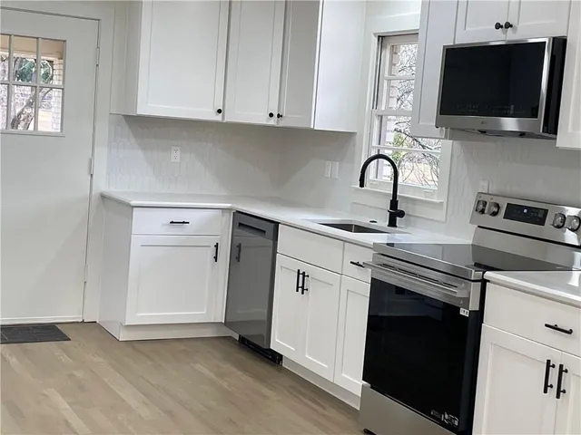 $2,995 | 475 Maxwell Road, Roswell, GA 30075