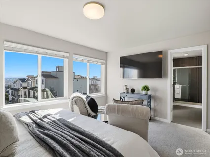 $854,000 | 11815 82nd Place South, Seattle, WA 98178