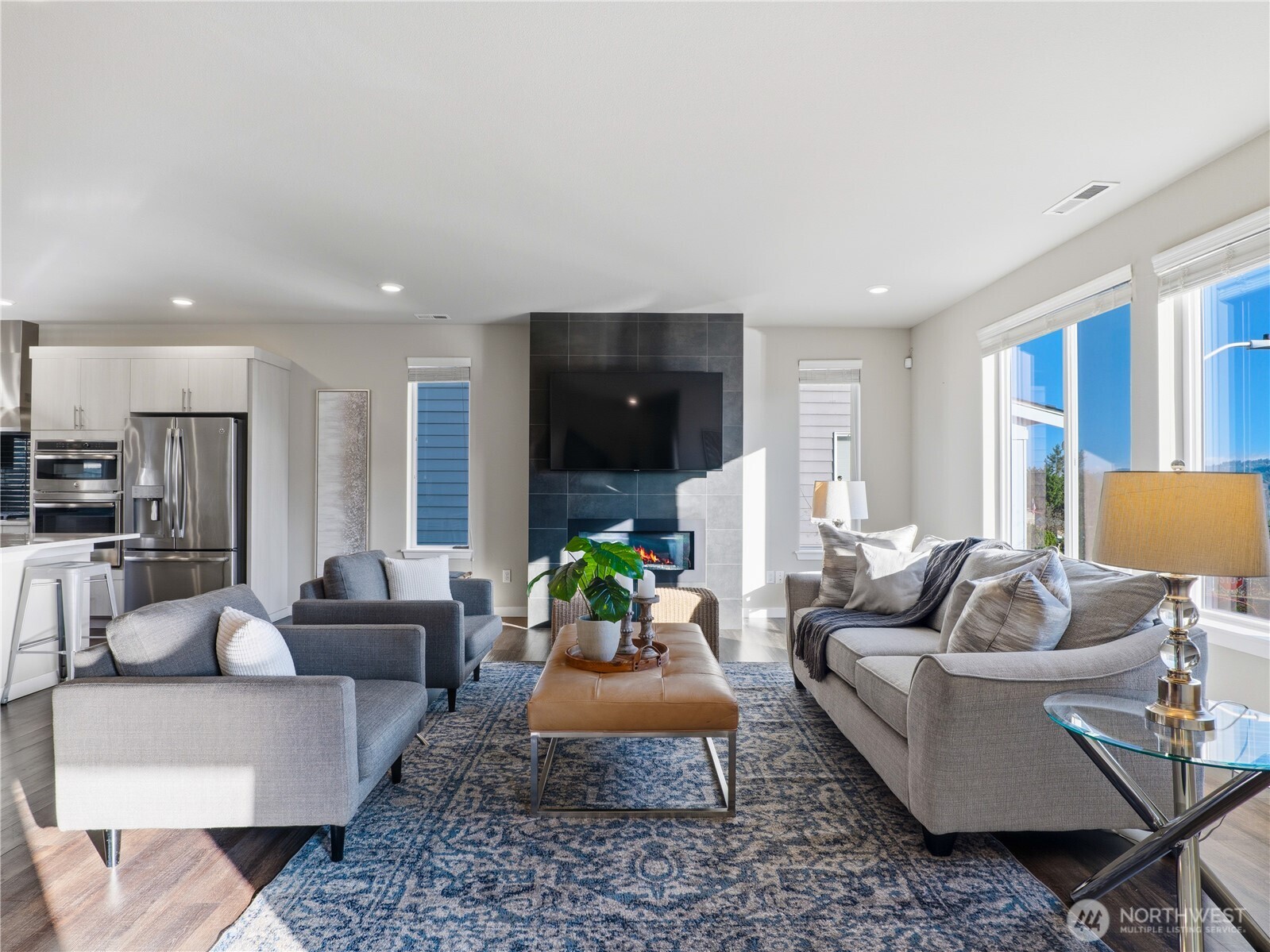 11815 82nd Place South Seattle, WA 98178 - Photo 8 of 40