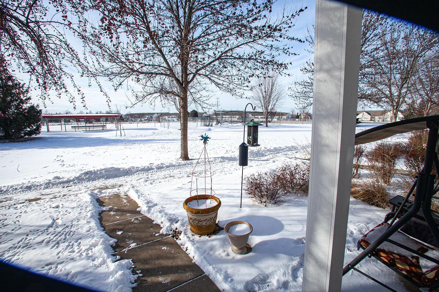 1790 Colonial Street Shakopee, MN 55379 - Photo 2 of 21