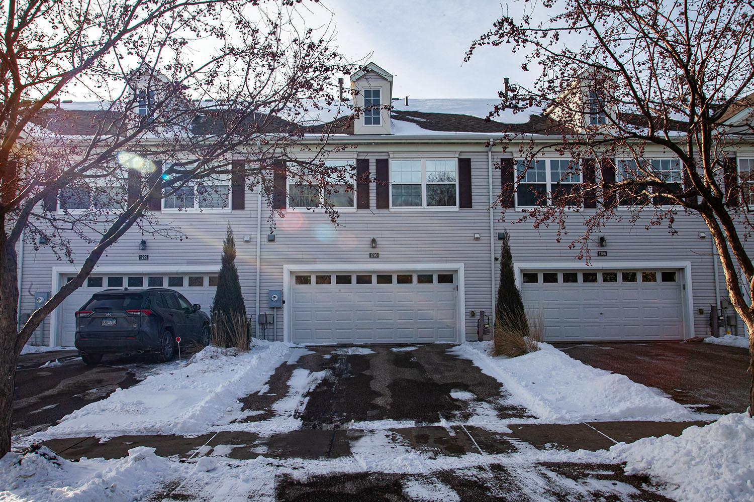 1790 Colonial Street Shakopee, MN 55379 - Photo 3 of 21