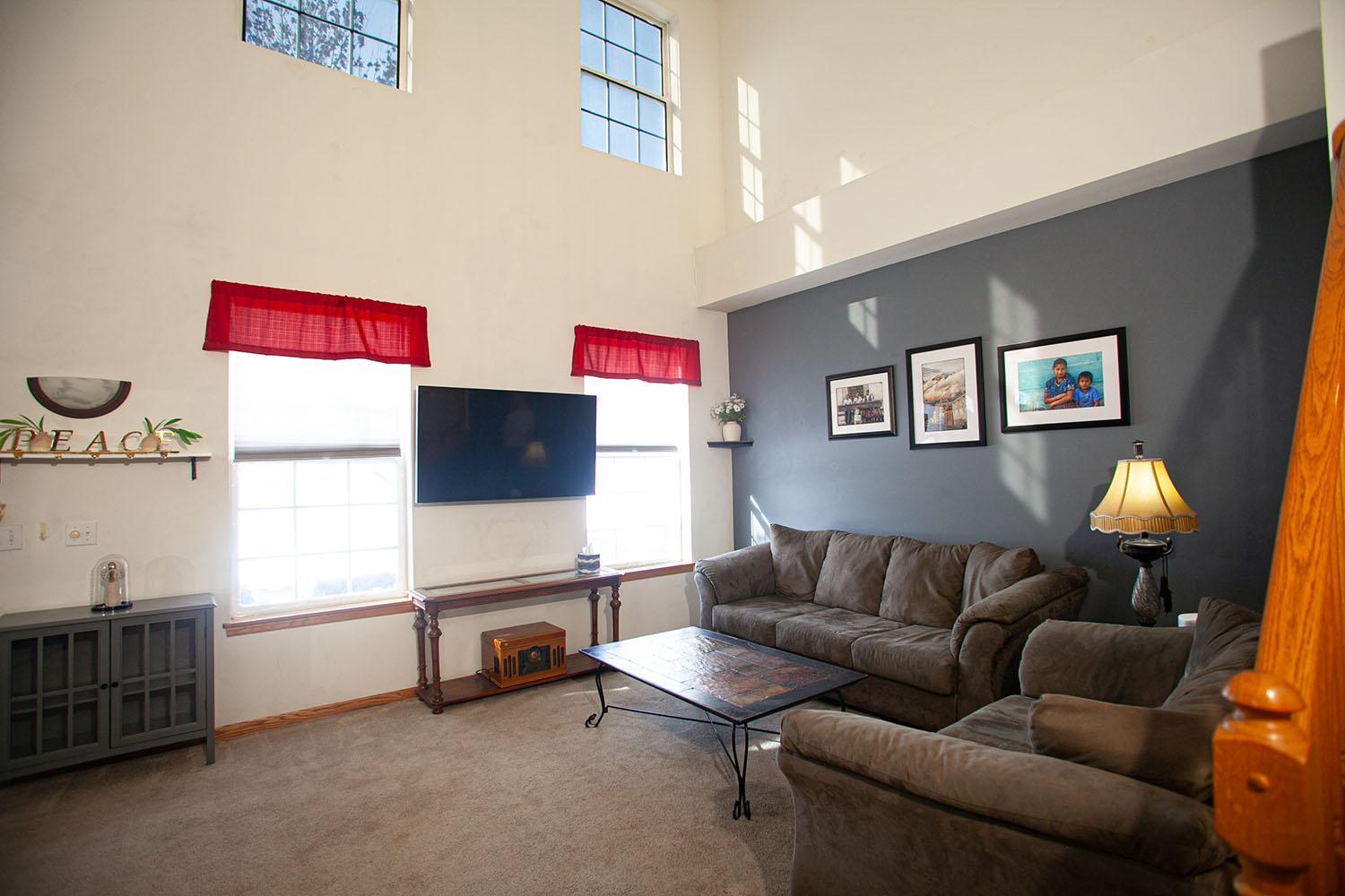 1790 Colonial Street Shakopee, MN 55379 - Photo 4 of 21