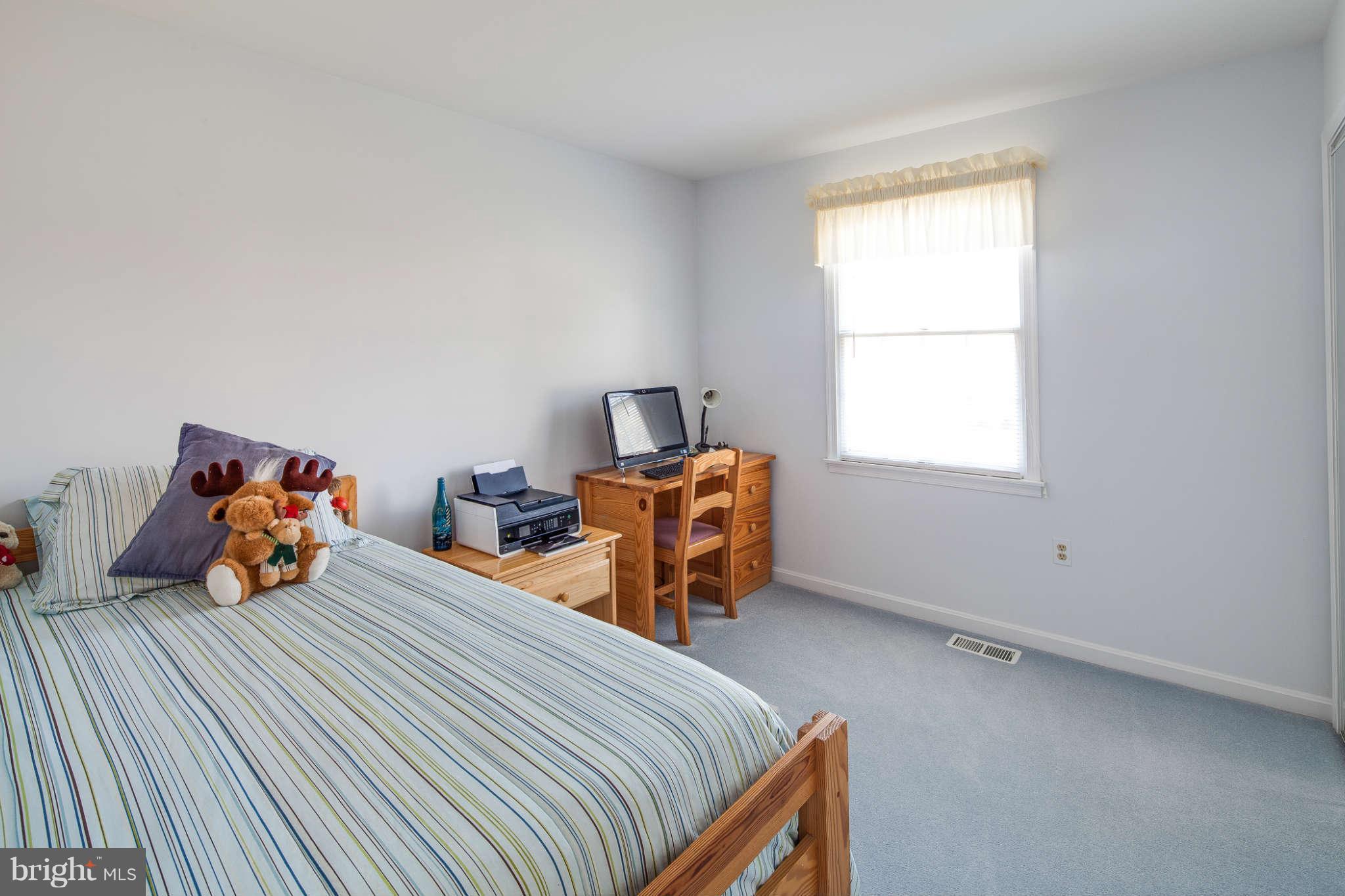 815 Lucabaugh Mill Road Westminster, MD 21157 - Photo 14 of 28 Bedroom 2