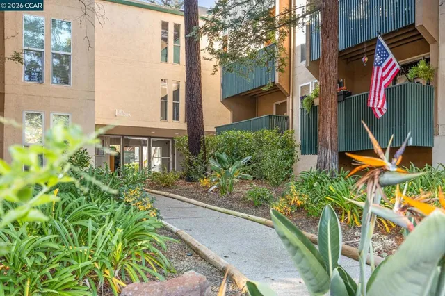 $349,000 | 185-185 Sierra Drive, Unit 316, Walnut Creek, CA 94596