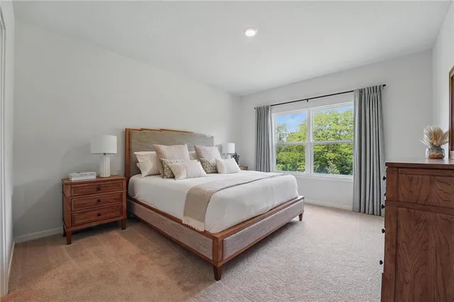 $444,990 | 2211 Crestview Court, Raymore, MO 64083