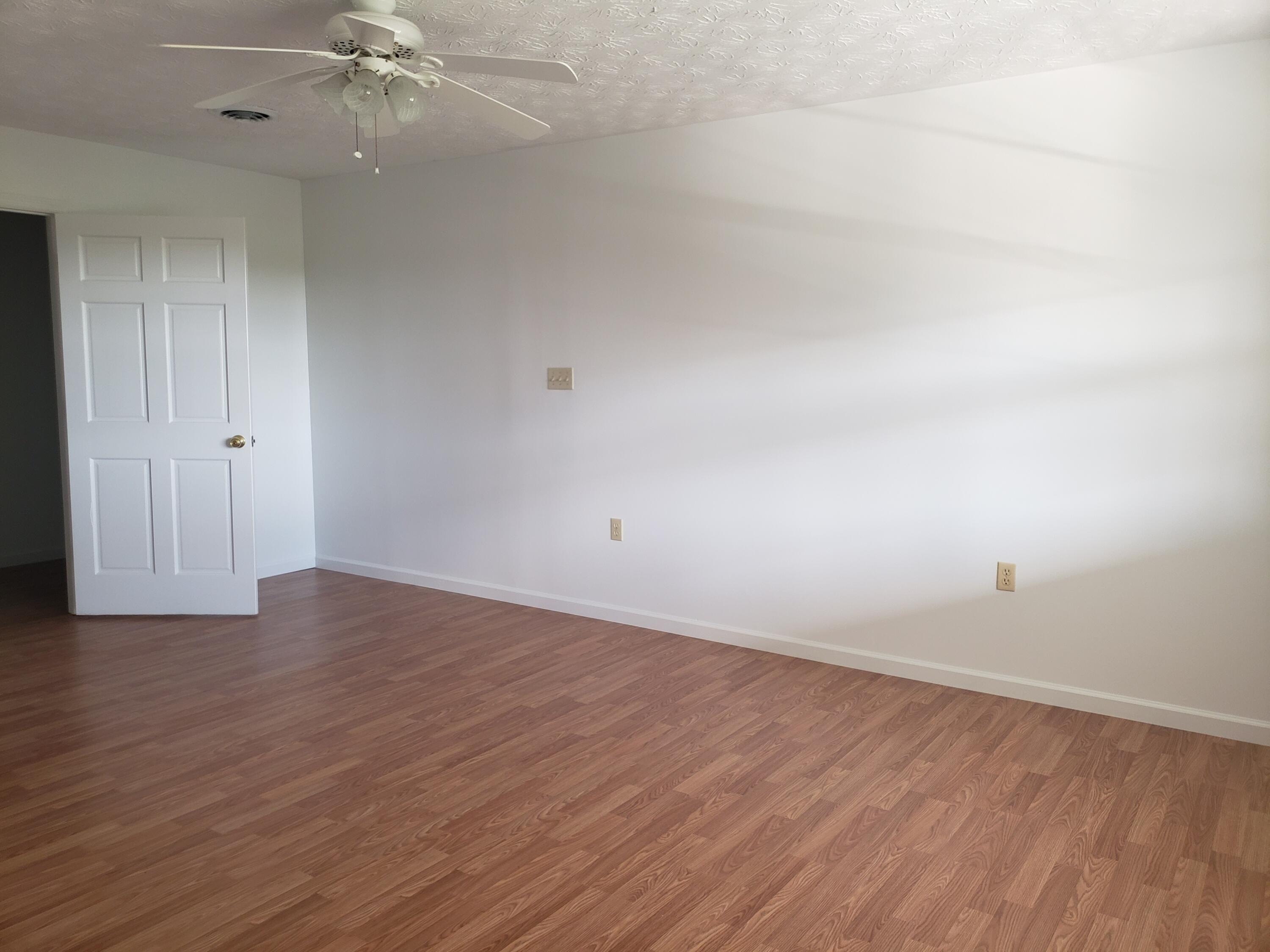 875 Palmer Hollow Road Bybee, TN 37713 - Photo 9 of 25 20210604_190347
