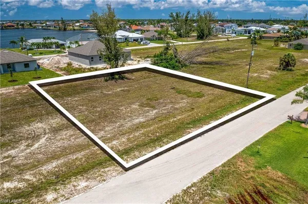 $82,000 | 4345 Northwest 27th Lane, Cape Coral, FL 33993