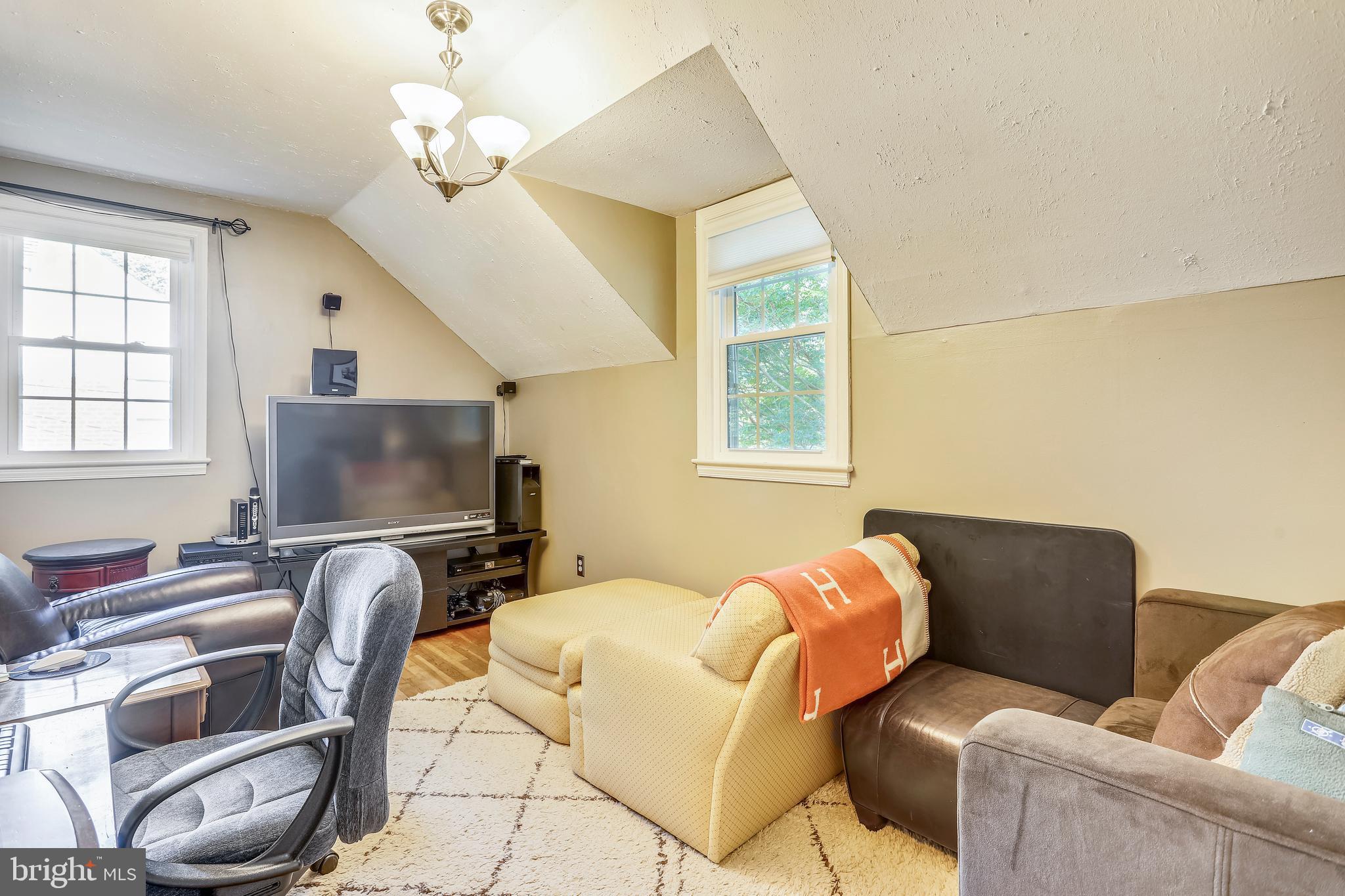 2705 Harris Avenue Silver Spring, MD 20902 - Photo 18 of 36 Gallery Image 18